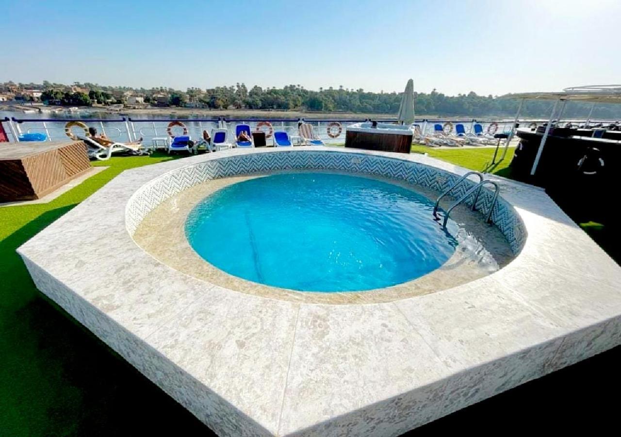 Nile Cruise Al Nabiltan Every Saturday From Luxor 4 Nights & Every Wednesday From Aswan 3 Nights Al Karnak Exterior foto